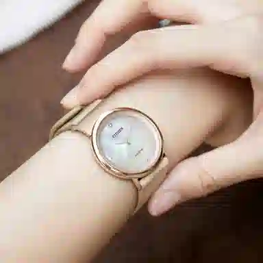 CITIZEN 50 31mm EG7073-16Y