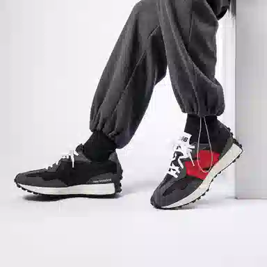 New Balance NB 327