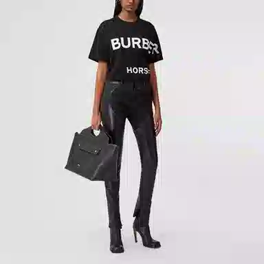 Burberry LogoT