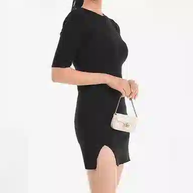 GUCCI GG Marmont Logo