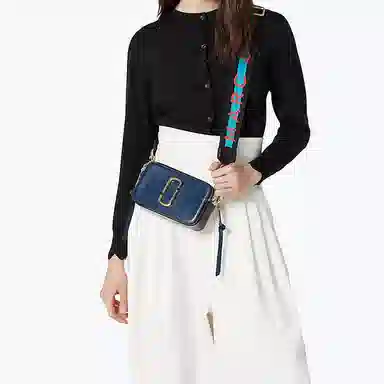 MARC JACOBS Snapshot