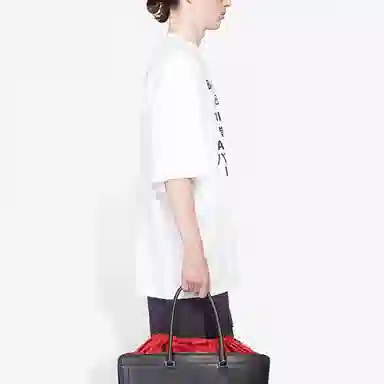 Balenciaga T