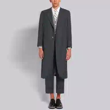 THOM BROWNE V