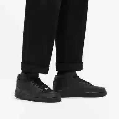 Nike Air Force 1 07