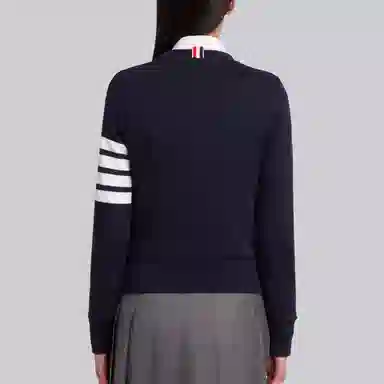 THOM BROWNE Logo