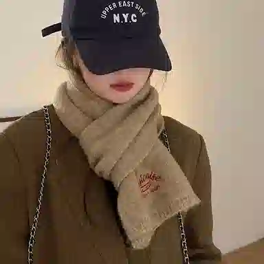 纳兰杜 冬季日系高级感保暖时尚百搭加厚防冻外搭礼盒装针织 聚酯纤维 绒线围巾 男女同款情侣款 米白色