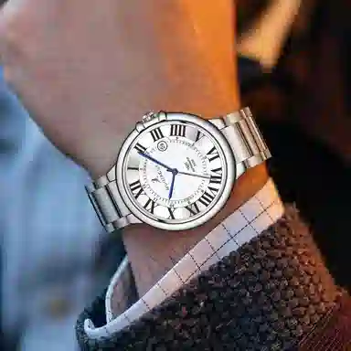 梦特娇 法国巴黎轻奢品牌 男款腕表经典商务简约 手表 金表 学生 爸爸父亲 职场人员 礼袋礼盒装 石英机芯 精钢表带 男女同款 金色表盘