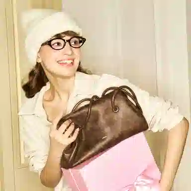 MUVA Vintage Shoulder Bag Mocha Amber Medium