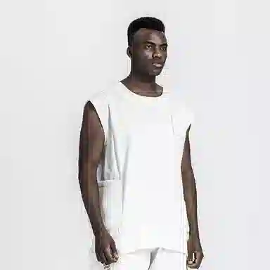 NORVINCY T