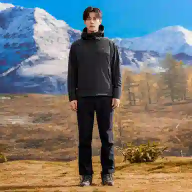 Pioneer Camp Snow Mink Series