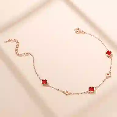 中国珠宝 四叶草手饰 只为遇见你 精致轻奢高级感 简约日常 优雅倾心 只为你一眼钟情 玛瑙 手链 女款