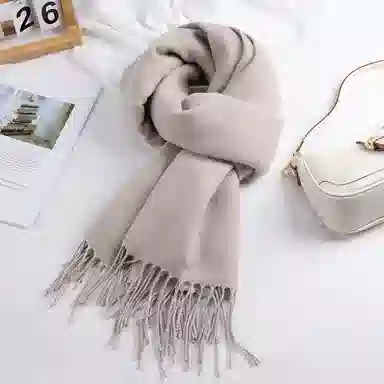 上海故事 秋冬日系奶油风气质保暖双面纯色外搭防寒时尚本命年 聚酯纤维 绒线围巾 女款