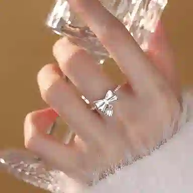 克拉日记 蝴蝶结铃兰花百搭指环小众高级感轻奢开口食指戒对戒国潮风招财平安好运 合金 戒指 女款