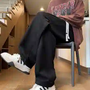 URBAN AUTHENTIC