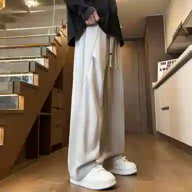 URBAN AUTHENTIC
