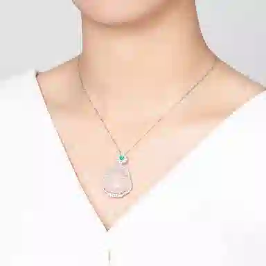S925