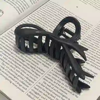 零界 蝴蝶结磨砂哑光盘发法式设计感高级优雅 亚克力 发夹 男女同款情侣款