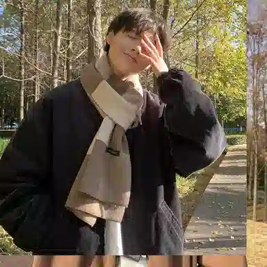 千桐 【秋冬必备】韩系加厚保暖防寒格子粗条纹拼接短款 绒线围巾 男女同款情侣款