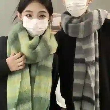 纳兰杜 韩版渐变色秋冬保暖加厚披肩高级感休闲学生潮流软糯感 聚酯纤维 绒线围巾 男女同款情侣款 浅灰色/绿色/咖色