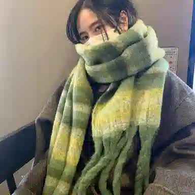 纳兰杜 韩版渐变色秋冬保暖加厚披肩高级感休闲学生潮流软糯感 聚酯纤维 绒线围巾 男女同款情侣款 浅灰色/绿色/咖色