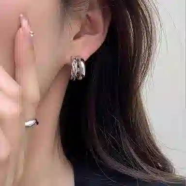 WAW