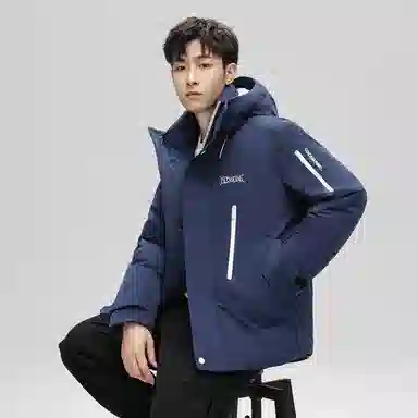 鸭鸭 山系户外工装风多口袋保暖加厚休闲宽松无性别连帽羽绒服 男女同款