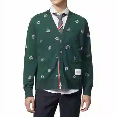 THOM BROWNE V