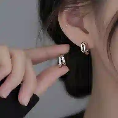 S999