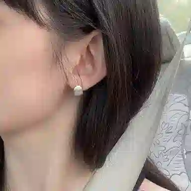 S925