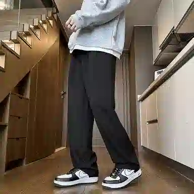 Fakeyoung
