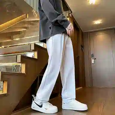 Fakeyoung