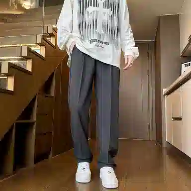 Fakeyoung
