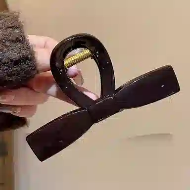 零界 蝴蝶结简约亮面抓夹优雅复古大气百搭日常通勤出行头饰 亚克力 发夹 女款