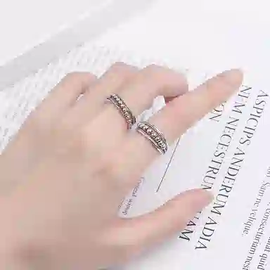 S925