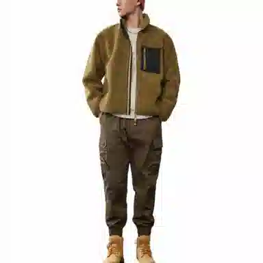 CAT FW22