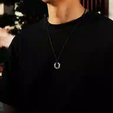 IDEAGEMER Mobius Pendant