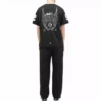GIVENCHY T