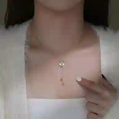 S925
