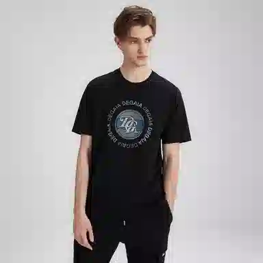 DEGAIA T
