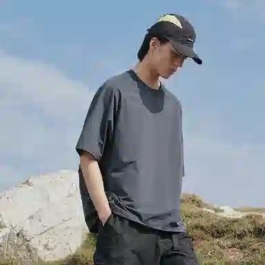 PEACEBIRD MEN Outdoor Print T-Shirt