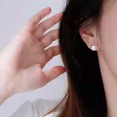 S925