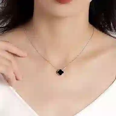 S925