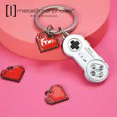 meta[l]morphose BIG in miniature