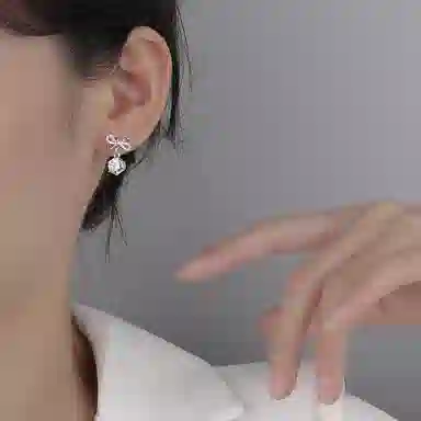TRVMOE 999