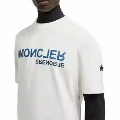 Moncler T