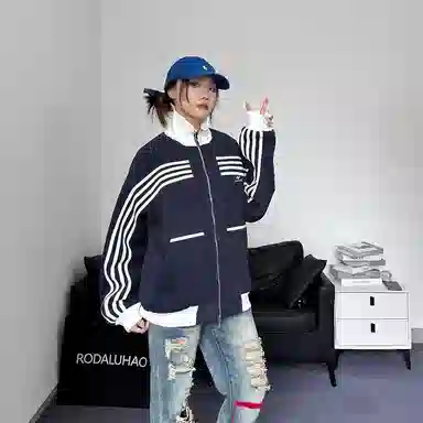 玉儿恋 嘻哈街头美式撞色立领拉链休闲宽松个性潮牌复古条纹设计夹克外套 男女同款