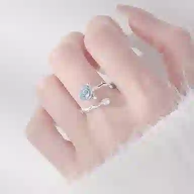 TRVMOE ins S925