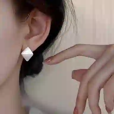 TRVMOE 999