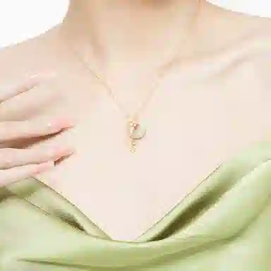 S925