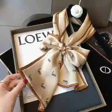 优幽兰 清新淡雅通用搭配衬衫小马图案护颈气质优雅宫廷风高级感穿搭 真丝丝巾围巾纱巾发带飘带 女款